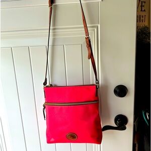 Nice Dooney & Bourke Crossbody in Redish Orange Color